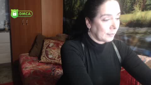 Snapshot of rositaohsky chatting on 12/17/24, 10:22 rositaohsky online show from 12/17/24, 10:22