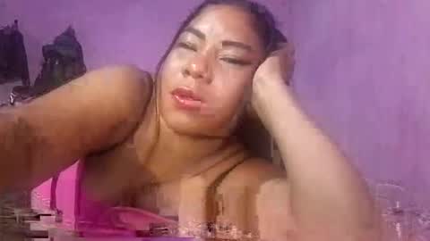 Snapshot of rosmerynava chatting on 01/10/25, 02:57 rosmerynavarro online show from 01/10/25, 02:57