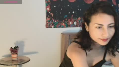 Snapshot of ross_bakerhot chatting on 05/12/26, 02:25 Ross BakerHot online show from 05/12/26, 02:25