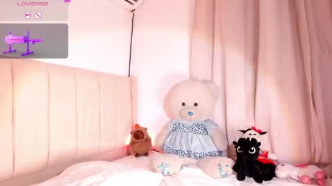 ross_meow online show from 05/04/26, 01:56