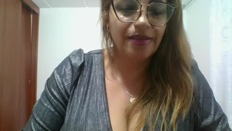 Rossana  online show from 02/07/25, 11:03