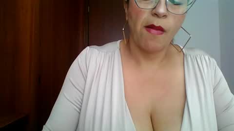 Rossana  online show from 04/20/26, 12:41