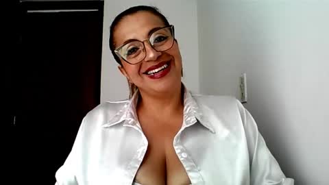 Snapshot of rossanalionheart chatting on 06/03/26, 02:55 Rossana online show from 06/03/26, 02:55