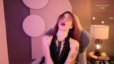 Miss Rosse online show from 06/11/26, 02:37