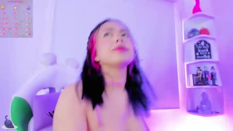   online show from 10/27/25, 12:20