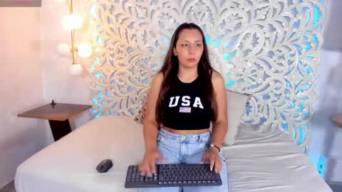 Snapshot of rosse_belmont chatting on 05/13/26, 11:29 rosse_belmont online show from 05/13/26, 11:29