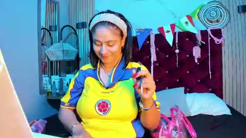 Snapshot of rosse_dianna chatting on 06/23/26, 12:03 Diana online show from 06/23/26, 12:03