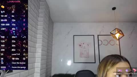 Snapshot of rosse_jeane_v chatting on 02/22/25, 01:02 rosse jeane v online show from 02/22/25, 01:02