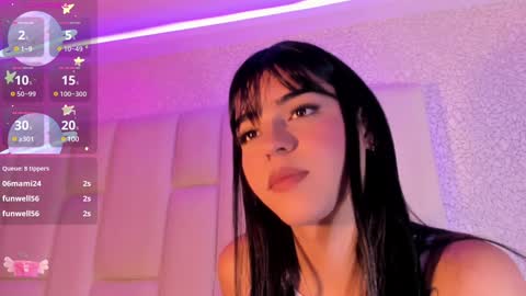 Snapshot of rosselfinoll chatting on 01/30/25, 06:43 Rossel online show from 01/30/25, 06:43