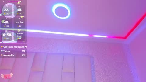 Snapshot of rosselfinoll chatting on 02/17/25, 06:37 Rossel online show from 02/17/25, 06:37