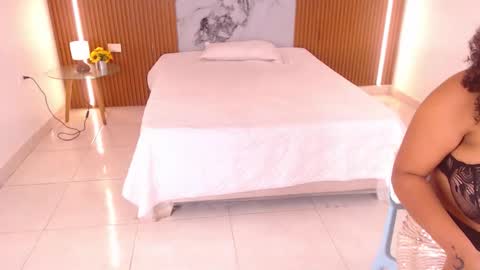 Rossi Hill online show from 03/15/26, 12:33