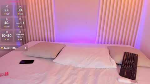 Ross online show from 10/14/25, 08:53