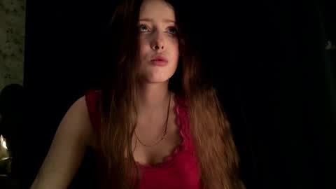 Snapshot of rosy_petal chatting on 11/26/25, 01:45 rosy_petal online show from 11/26/25, 01:45