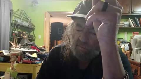 Snapshot of rotorranch chatting on 03/16/26, 12:06 rotorranch online show from 03/16/26, 12:06