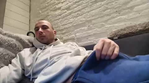 rotteei1 online show from 03/10/26, 09:09