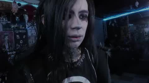 Snapshot of rotten_dreams chatting on 09/27/25, 10:48 rot online show from 09/27/25, 10:48