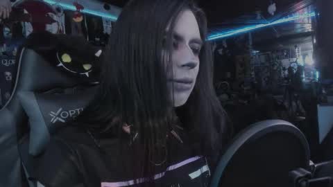 Snapshot of rotten_dreams chatting on 11/13/25, 11:25 rot online show from 11/13/25, 11:25