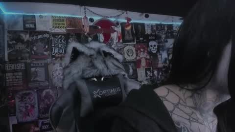 Snapshot of rotten_dreams chatting on 02/11/26, 10:04 rot online show from 02/11/26, 10:04