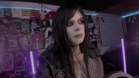 Snapshot of rotten_dreams chatting on 04/05/26, 01:47 rot online show from 04/05/26, 01:47