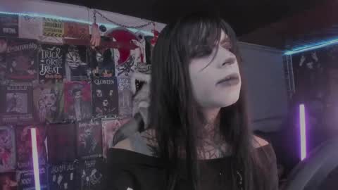 Snapshot of rotten_dreams chatting on 05/12/26, 11:13 rot online show from 05/12/26, 11:13