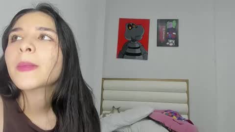 Snapshot of rous_and_sweet09 chatting on 06/03/26, 02:58 rous_and_sweet09 online show from 06/03/26, 02:58