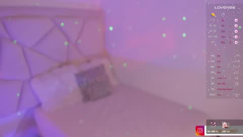 Snapshot of rouse_benett27 chatting on 02/01/25, 01:55 online show from 02/01/25, 01:55