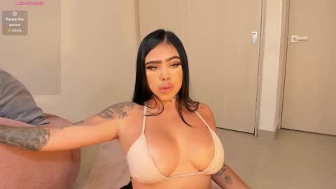 Snapshot of rouse_hallberg_ chatting on 02/06/26, 08:45 DREAM online show from 02/06/26, 08:45