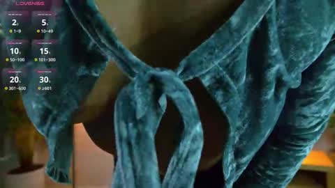 Snapshot of rouse_leon chatting on 10/09/25, 07:12 Rouse leon online show from 10/09/25, 07:12