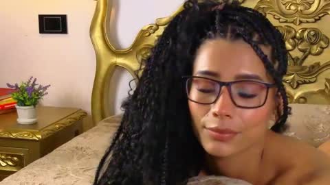 Snapshot of rouse_leon chatting on 11/12/25, 08:52 Rouse leon online show from 11/12/25, 08:52