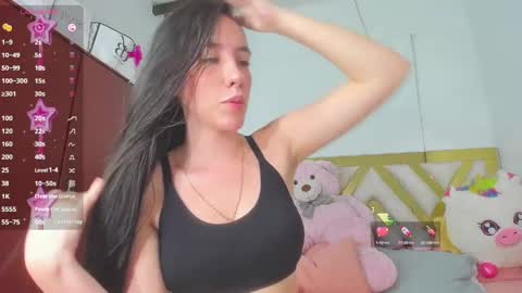 rousee_yarelds online show from 09/24/25, 04:27