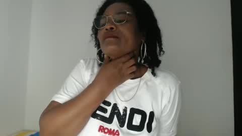 luxa online show from 09/11/25, 09:37