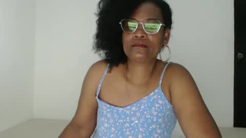 luxa online show from 09/20/25, 12:11