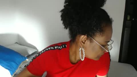 luxa online show from 12/02/25, 07:20