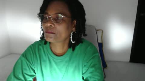 luxa online show from 12/14/25, 03:50