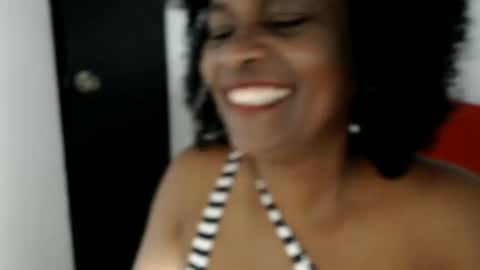 Snapshot of roushlove chatting on 05/20/26, 06:58 luxa online show from 05/20/26, 06:58