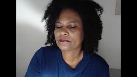 Snapshot of roushlove chatting on 06/11/26, 08:56 luxa online show from 06/11/26, 08:56
