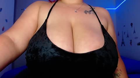 Snapshot of rousrossell_4 chatting on 12/08/24, 01:13 Call me Rous online show from 12/08/24, 01:13