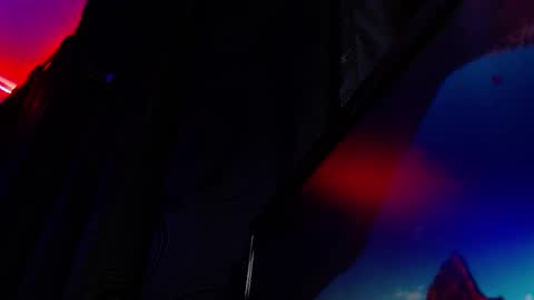 Snapshot of rousrossell_4 chatting on 12/23/24, 02:35 Call me Rous online show from 12/23/24, 02:35