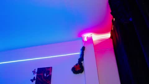 Snapshot of rousrossell_4 chatting on 12/30/24, 01:15 Call me Rous online show from 12/30/24, 01:15