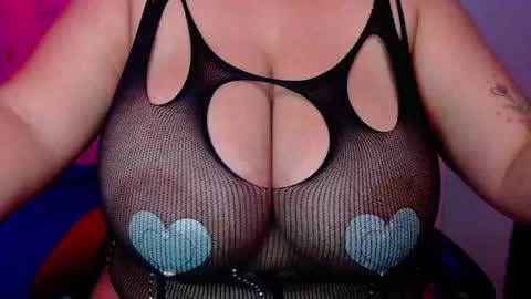 Snapshot of rousrossell_4 chatting on 01/11/25, 12:55 Call me Rous online show from 01/11/25, 12:55