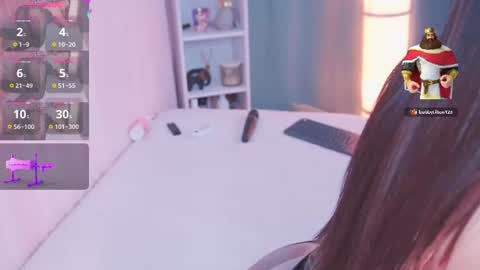 Snapshot of rousse_elodie chatting on 07/09/26, 09:57 Rousse 3 online show from 07/09/26, 09:57
