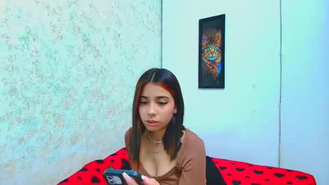 Snapshot of rousse_violet chatting on 03/08/25, 10:24 rousse_violet online show from 03/08/25, 10:24