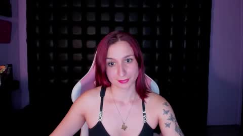 Snapshot of roussehills chatting on 12/04/25, 09:34 roussehills online show from 12/04/25, 09:34