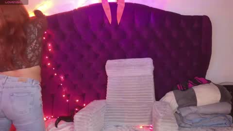 Snapshot of roussew chatting on 04/03/26, 02:53 I am lisa and excited that men masturbate for me online show from 04/03/26, 02:53