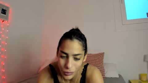 Snapshot of roustar1 chatting on 09/26/25, 04:11 Roustar online show from 09/26/25, 04:11