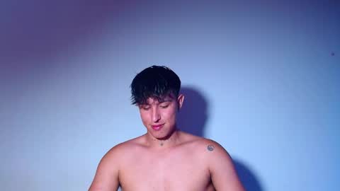 rowanboy23 online show from 05/02/26, 09:53
