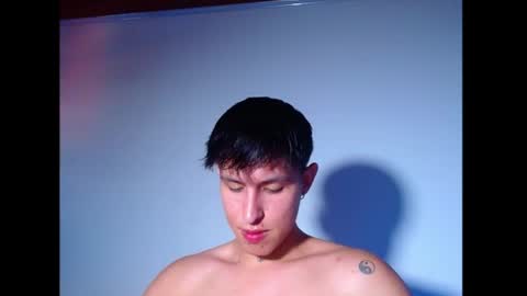 rowanboy23 online show from 06/21/26, 09:50