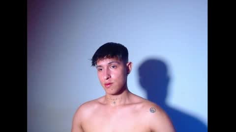 rowanboy23 online show from 06/24/26, 09:58