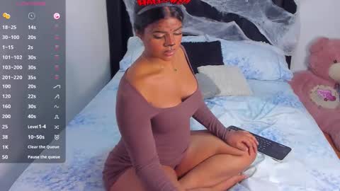 Rox online show from 10/31/25, 12:44