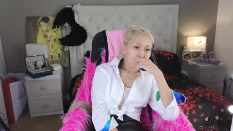 Roxalana online show from 05/12/26, 08:22